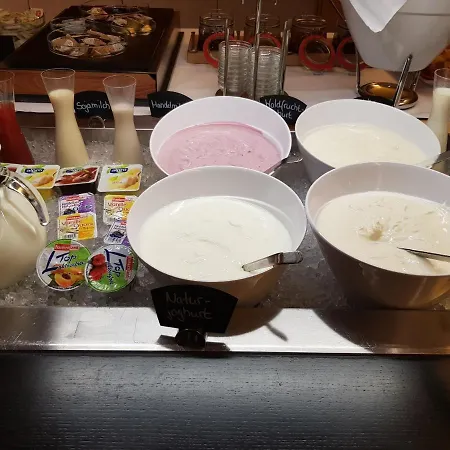 The Classic Oldtimer Hotel Ingolstadt